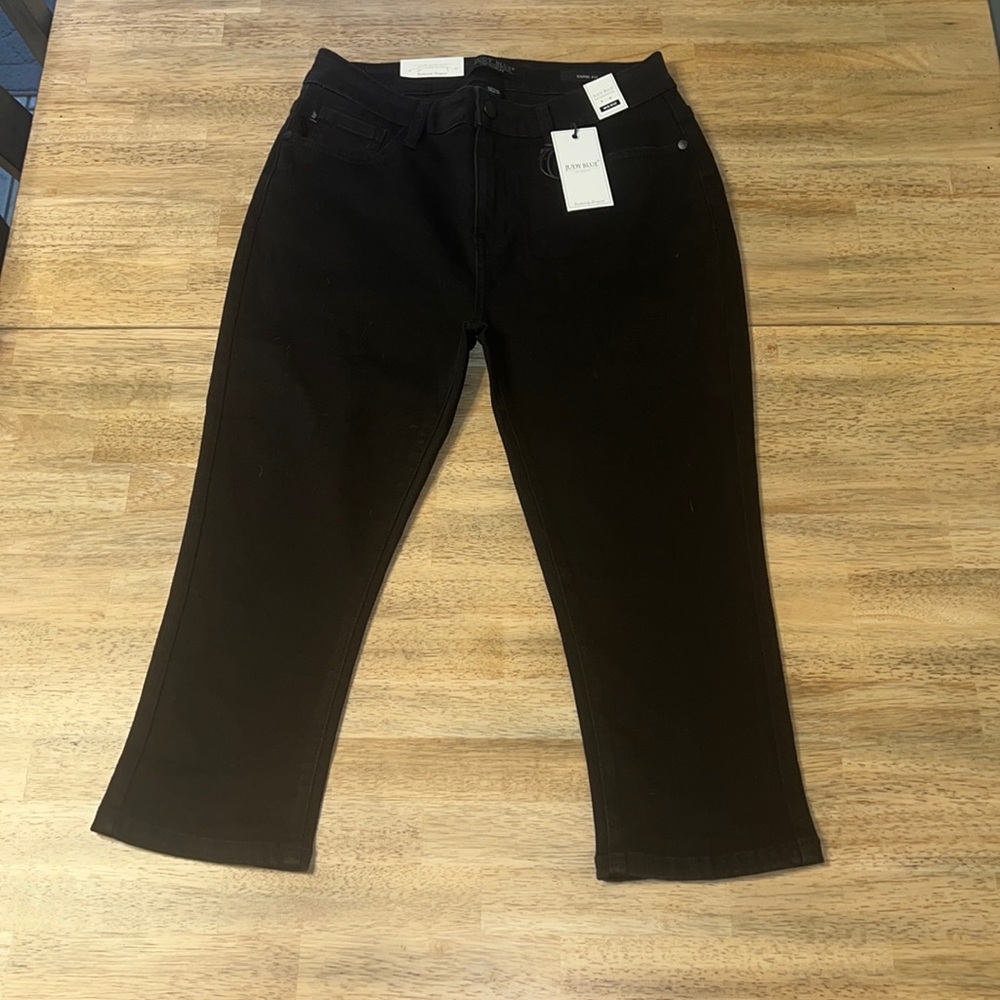 Judy Blue Capris